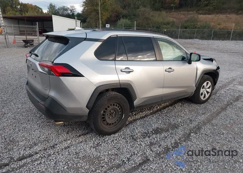 2019 Toyota Rav4 Le z USA, uszkodzony, nr VIN JTMF1RFV8KJ006737